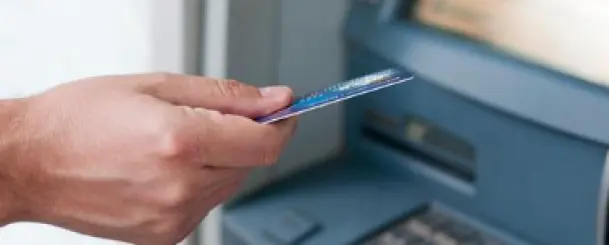 Potężne awarie w polskich bankach. Rosyjski cyberatak?